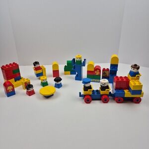 VTG 70s LEGO Duplo Train Set 62pc Figures Blocks Toddler Preschool Building Toy